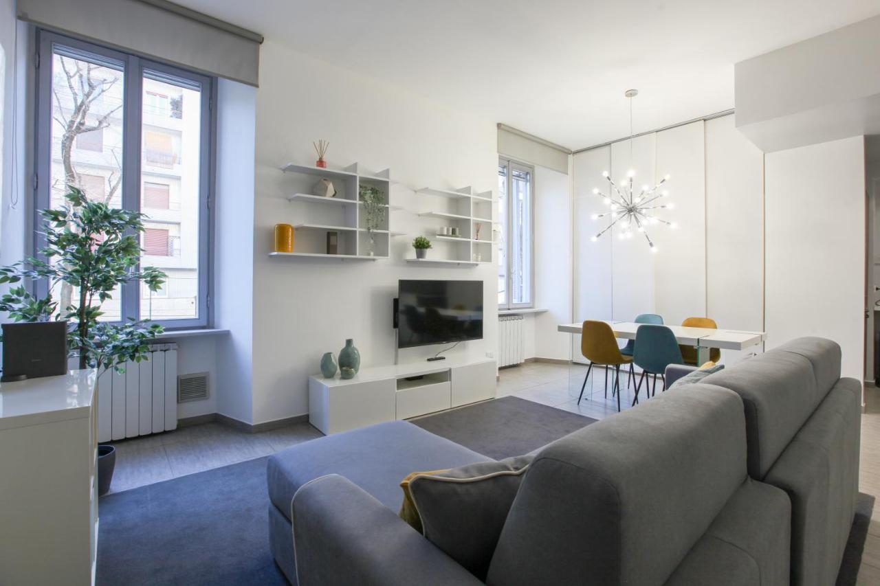 Modern Apartment Close To Shopping District Milán Exterior foto